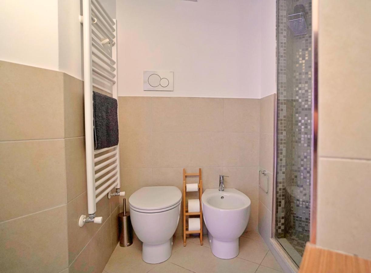 P&D Apartments Darsena Милан Экстерьер фото